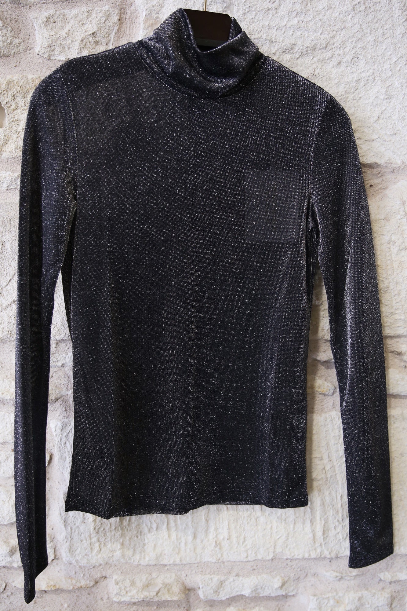 Jadia Festive Shiny Longsleeve Turtleneck