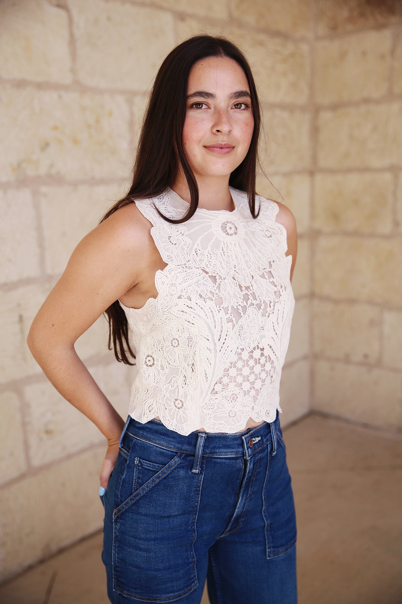 Jael Top Garden Floral Lace Pristine