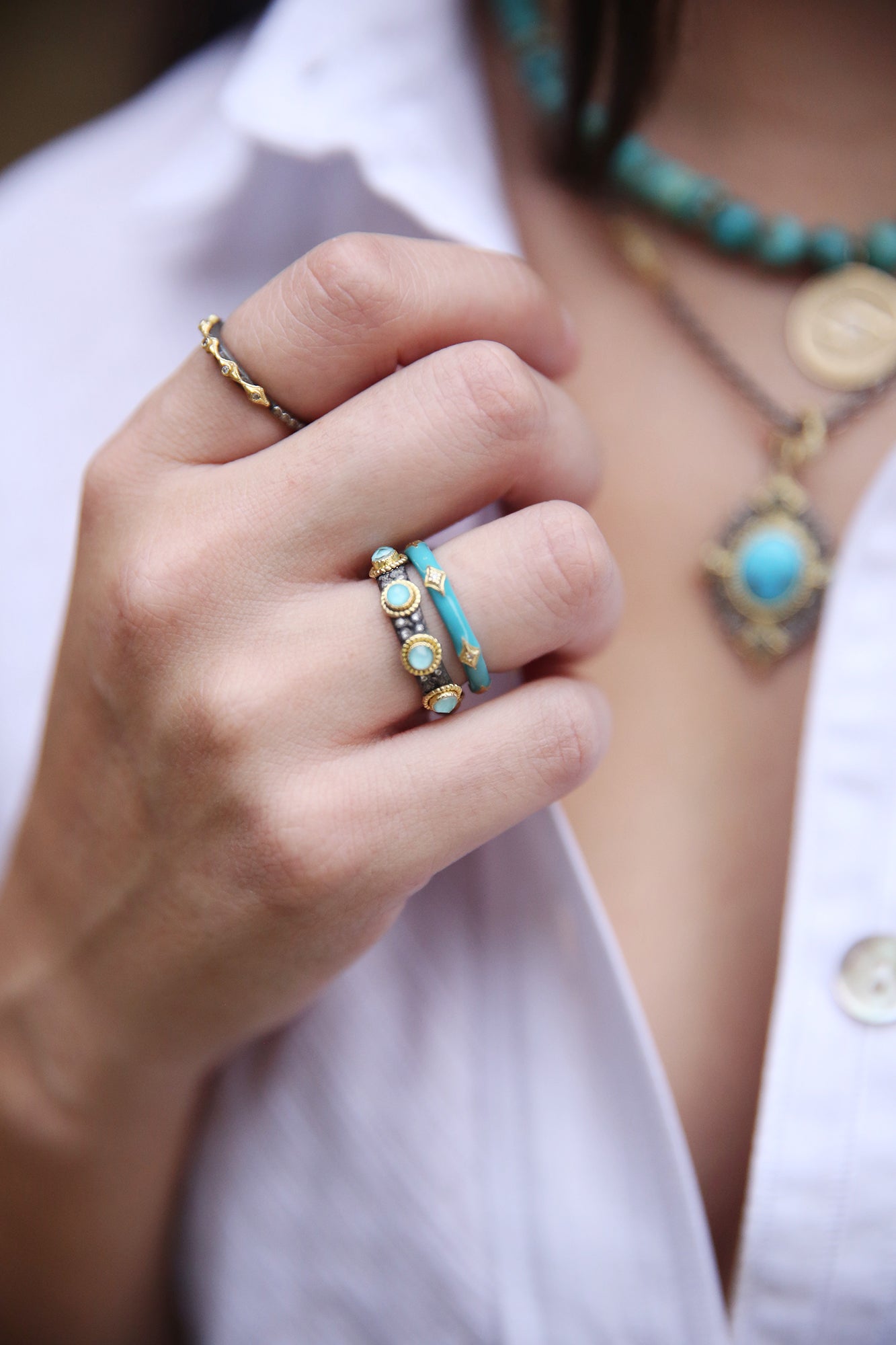 MN 3mm Blue Turquoise White Quartz Ring