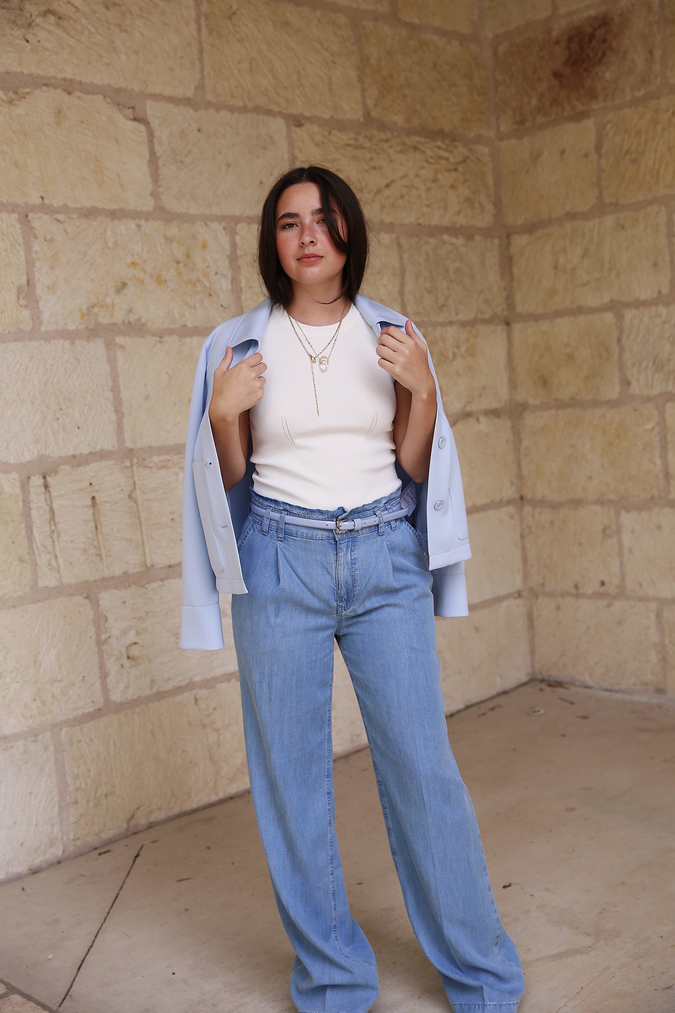Swan Opera Stretchy  Short Jacket
