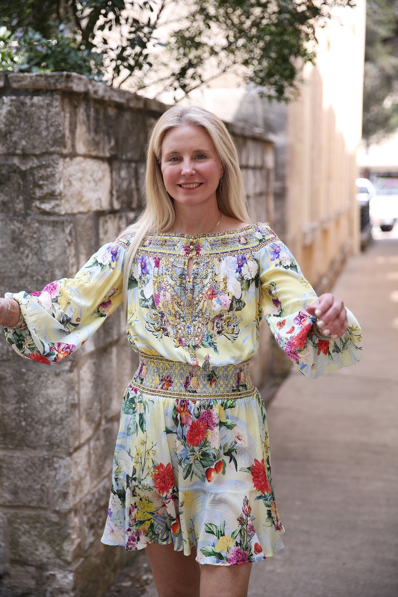 Off Shoulder Short Dress Flor Fantastica