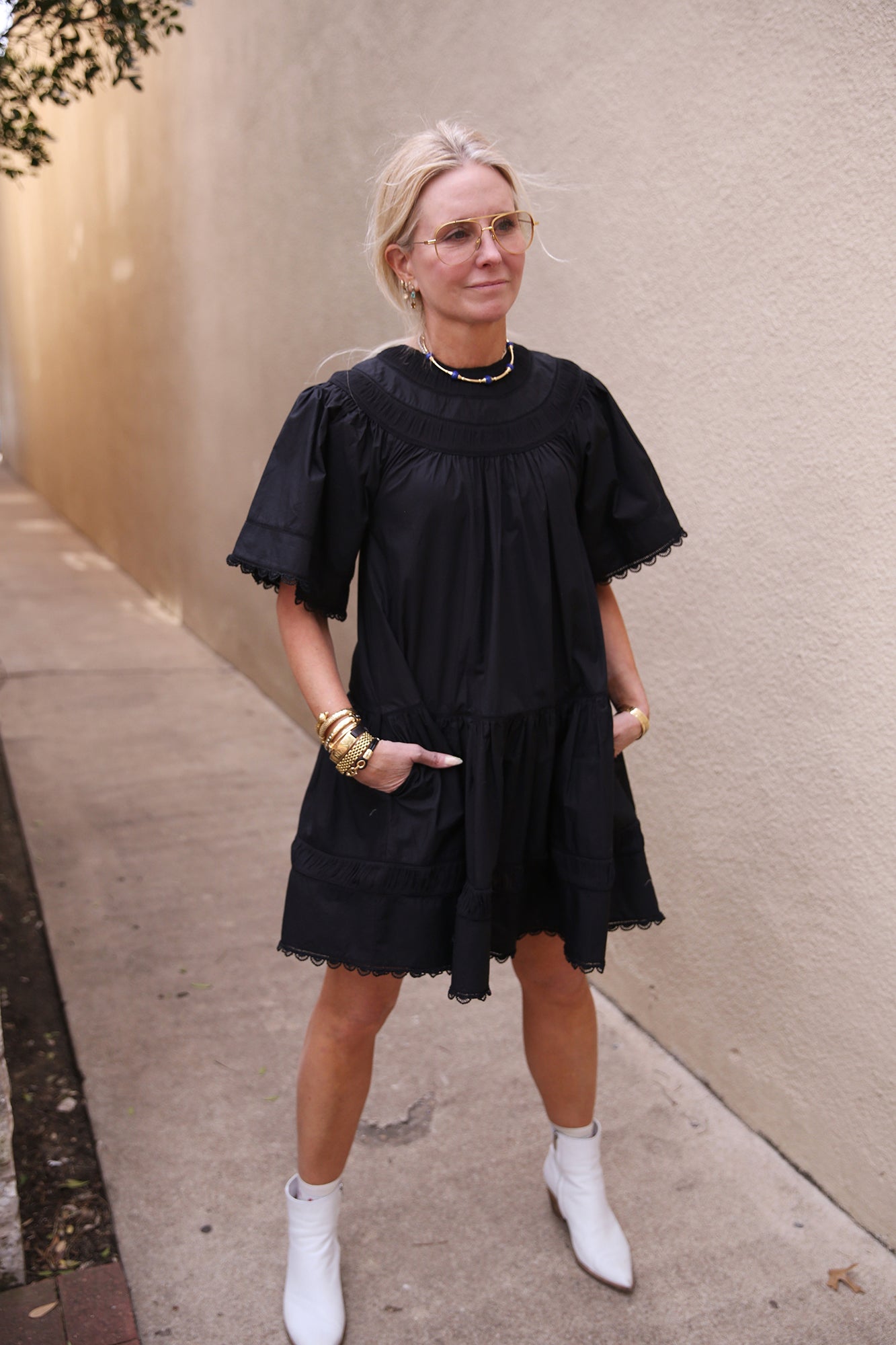 Oumi Scallop Lace Dress