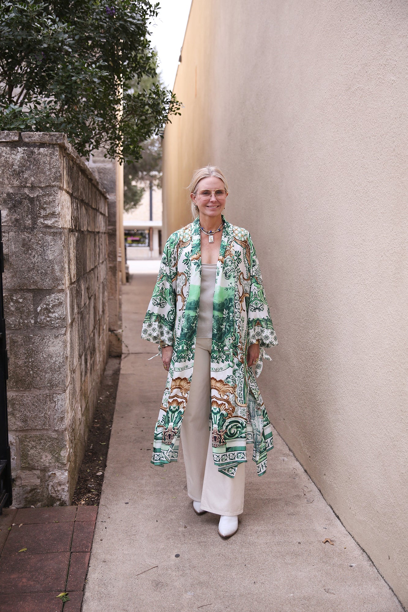 Oversized Layer With Tie Sleeve