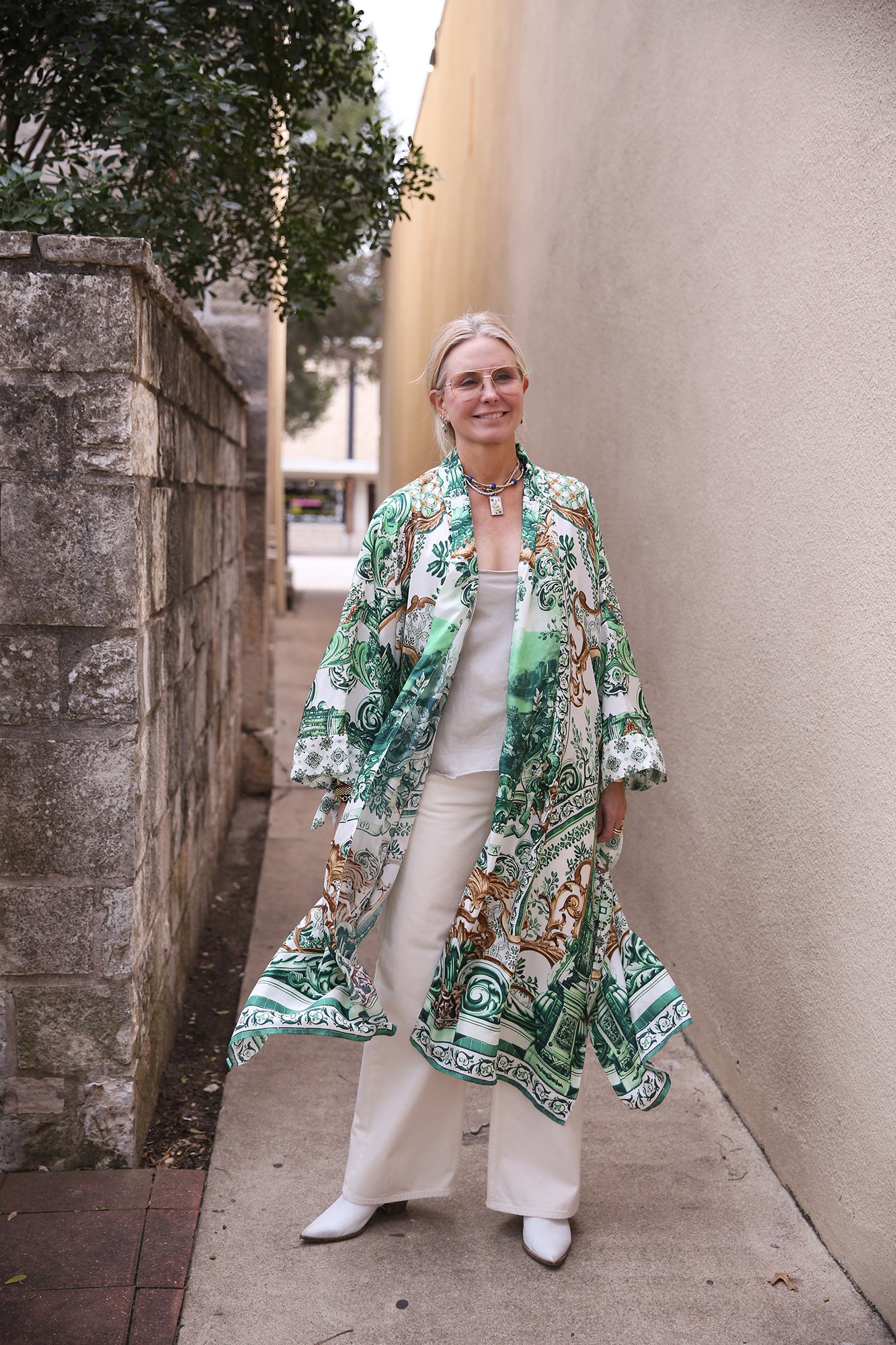 Oversized Layer With Tie Sleeve