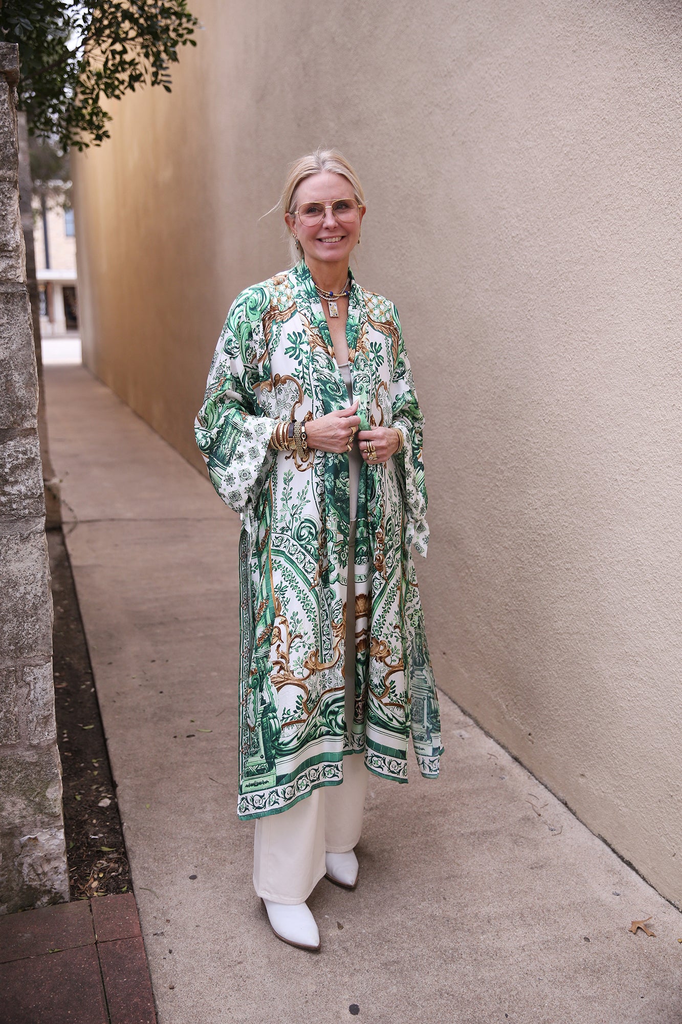 Oversized Layer With Tie Sleeve