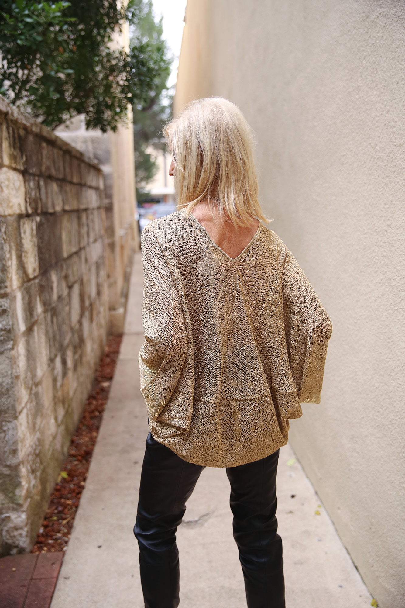 Relaxed V Neck Knit Pointelle Top Valley Of The Kings