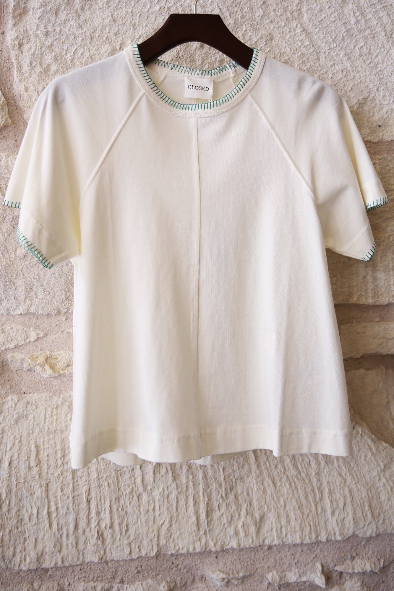 Raglan T-Shirt