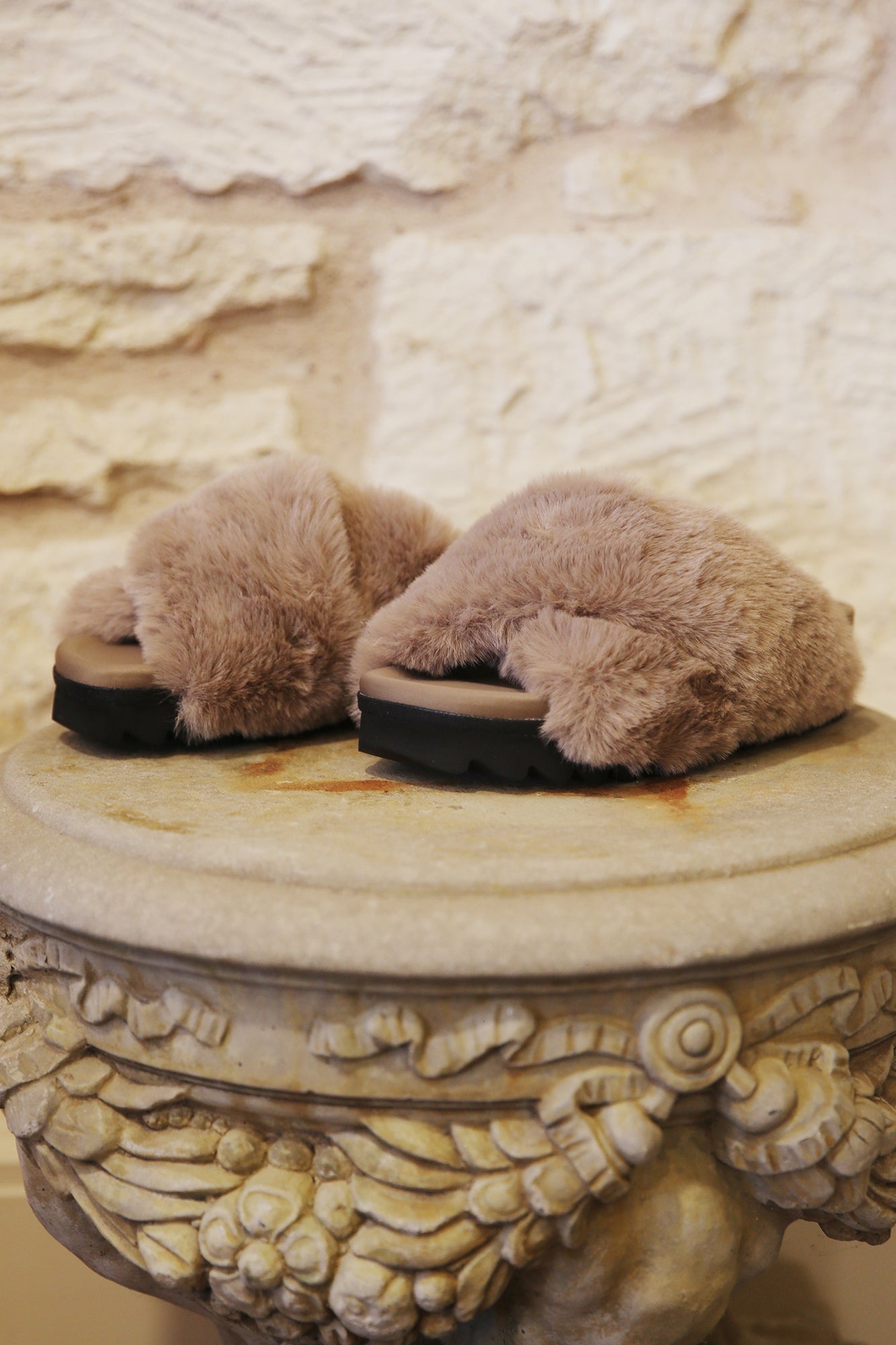 Roam Cloud Slippers Nude Tonal Faux Fur