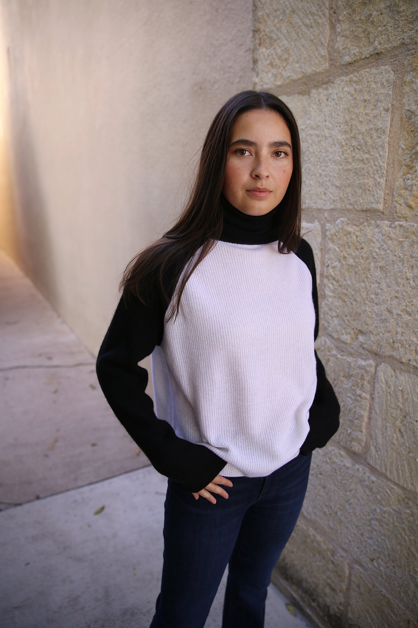 Susie Colourblock Sweater Black Organic White