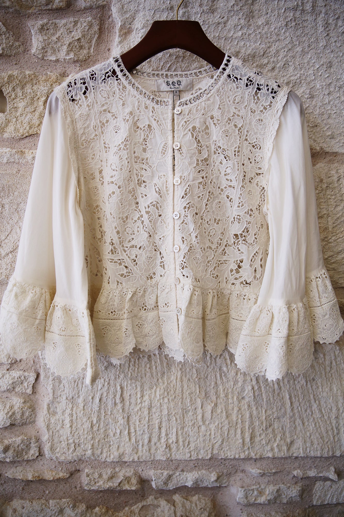 Shanna Lace 3/4 Top