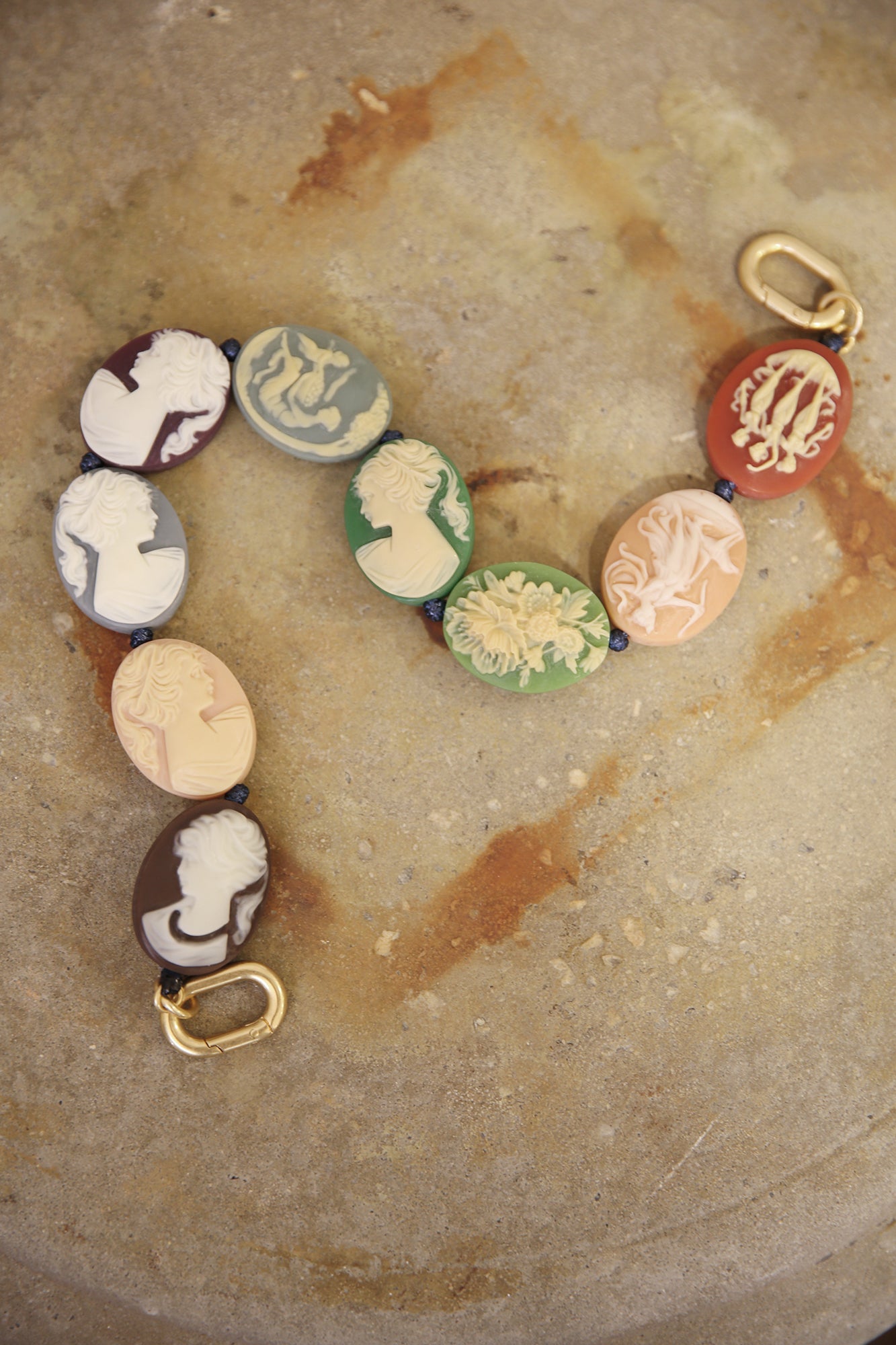 Shortie Strap Multi Cameo
