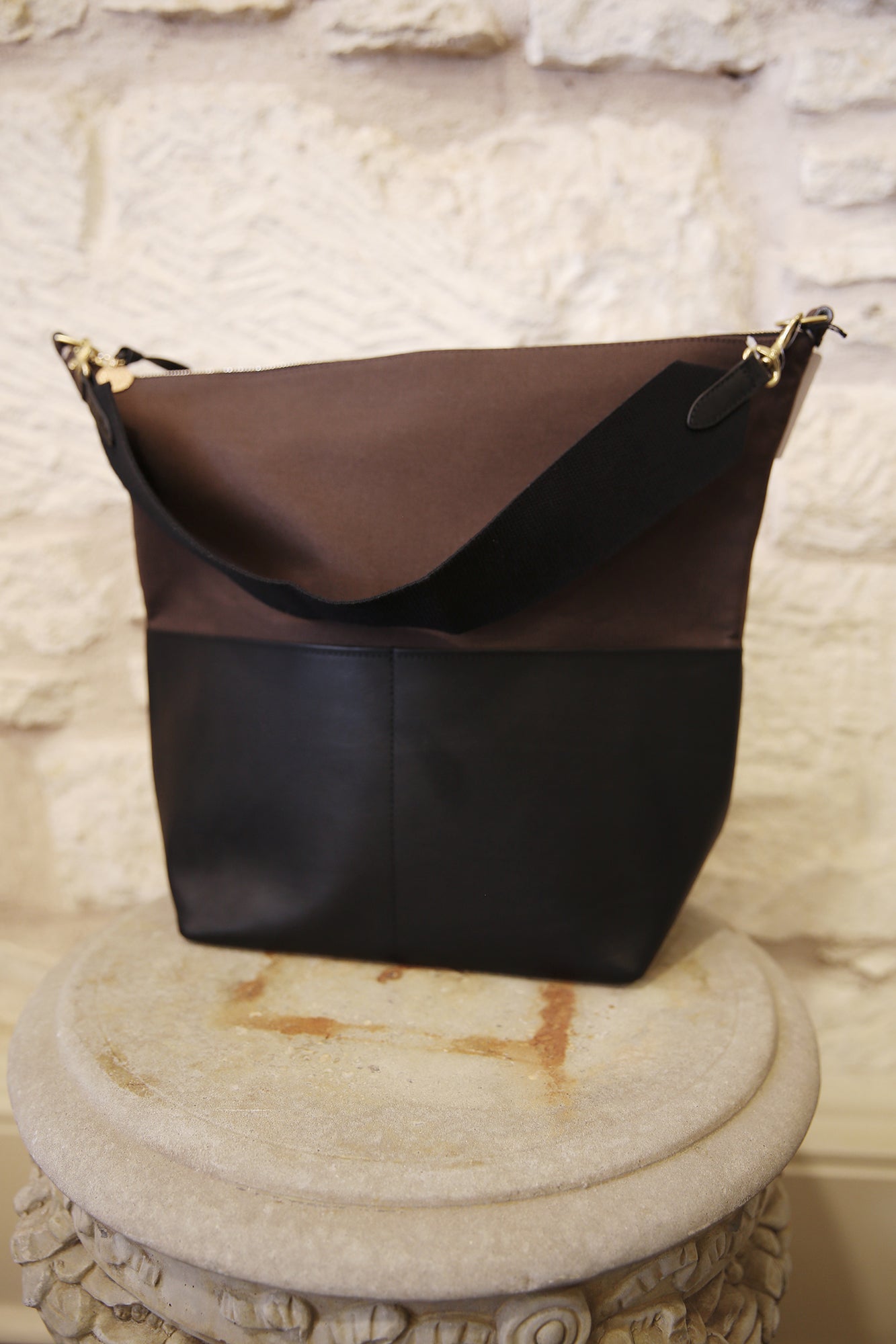 Sophie Kalamata w/Black