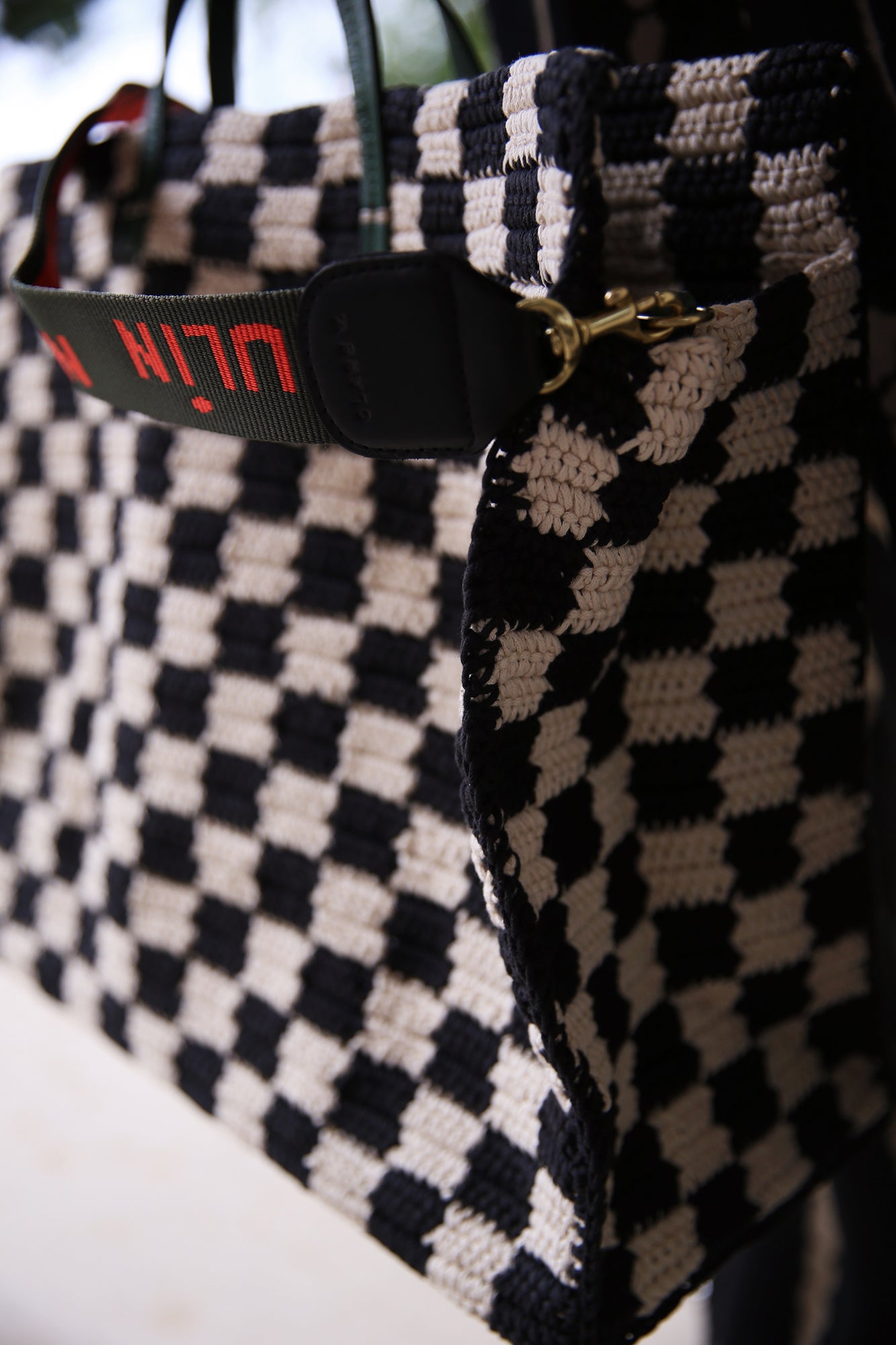 Summer Simple Tote Black & Cream Crochet Checker