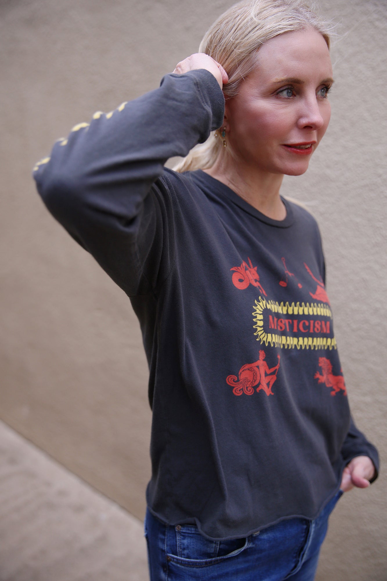 The L/S Slouchy Cut Off
