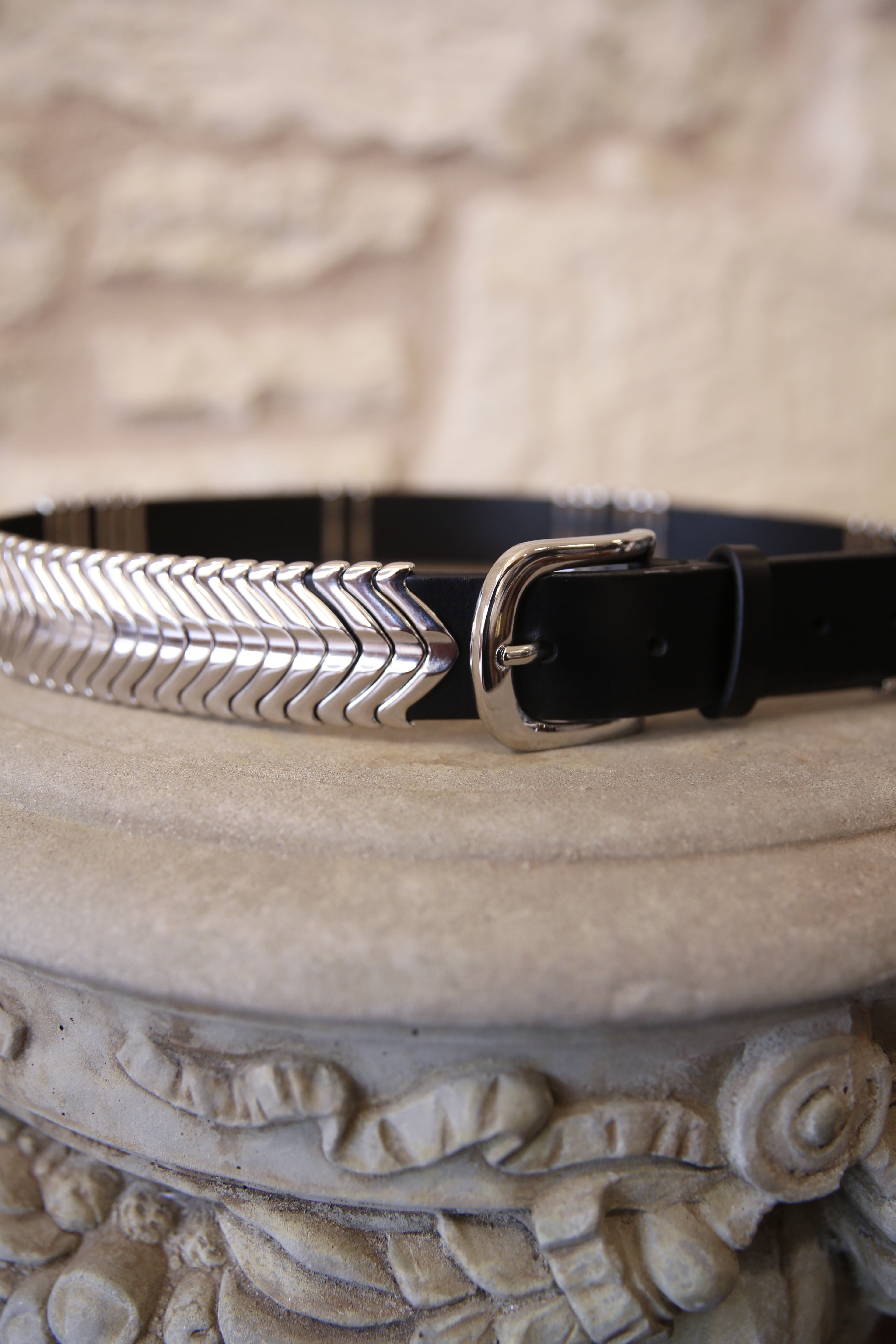 Tehora Leather Belt With Buckle