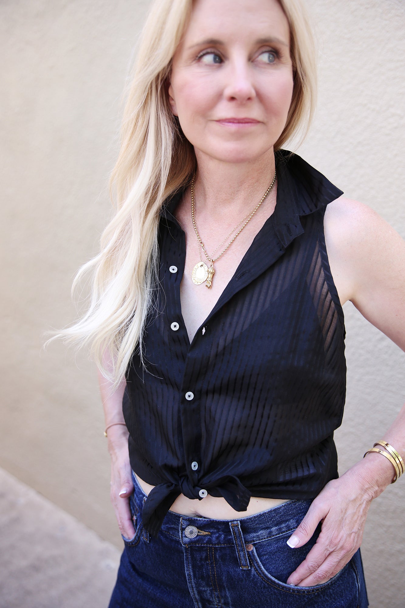 The RACERBACK Shirt Black Sheer Stripe