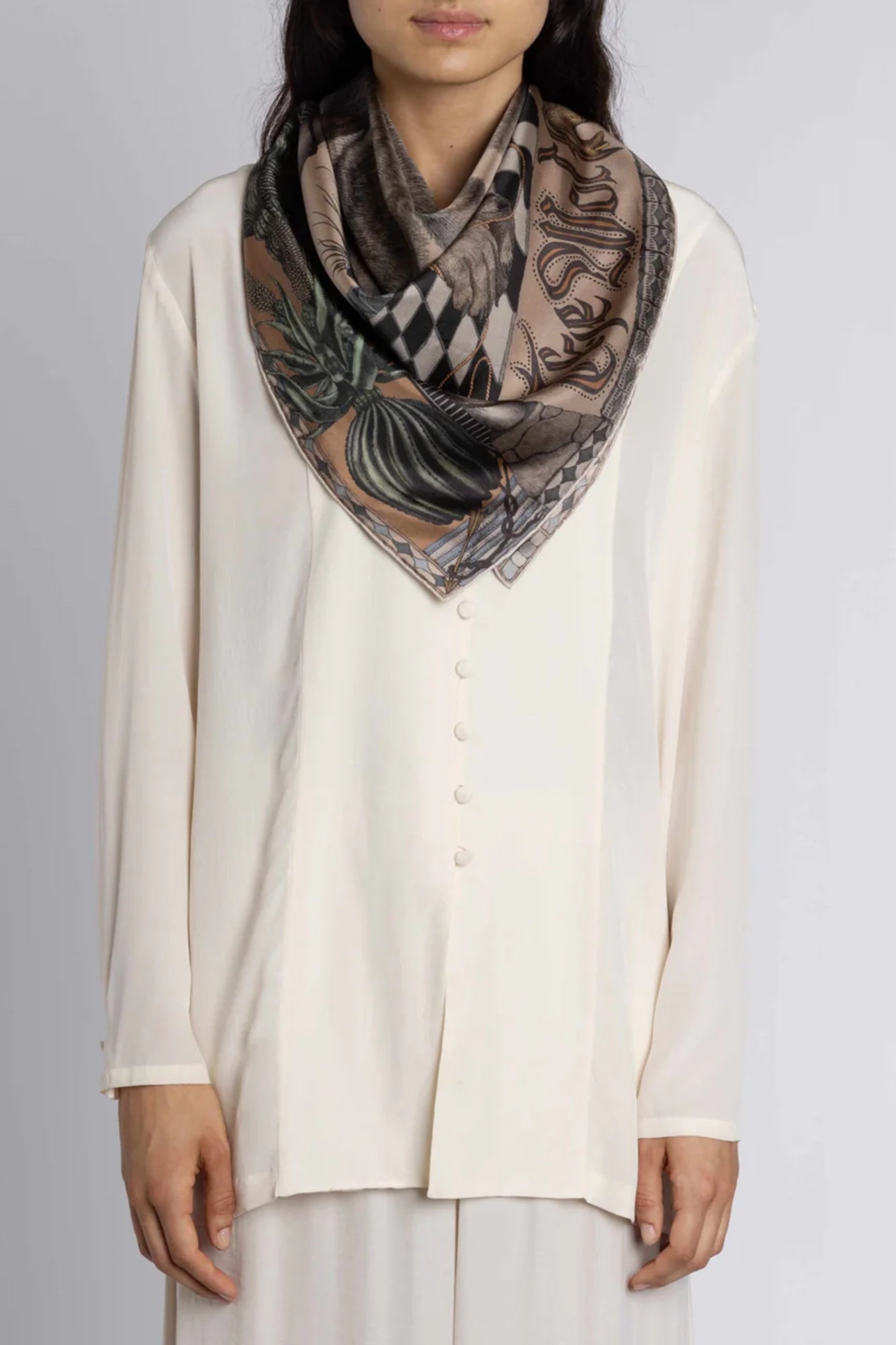 The Wolf You Feed Wild Americana Silk Twill 90cm x 90cm Square Scarf