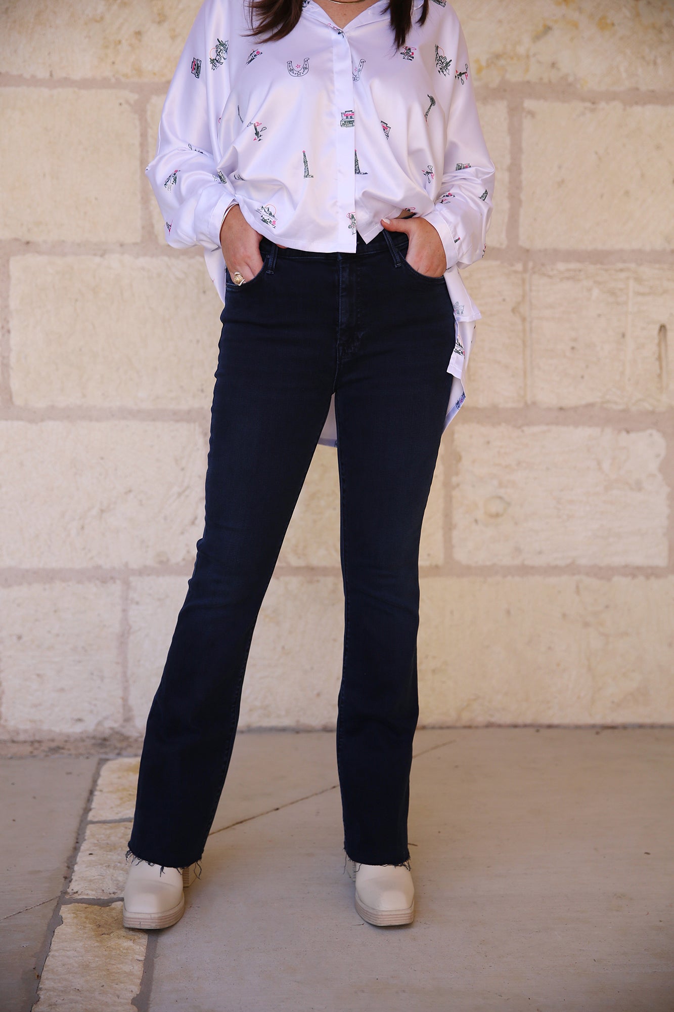 The Weekender Fray Chip On My Shoulder